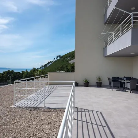 Apartment Theo Seaview Makarska