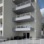 Theo Seaview Makarska