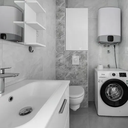 Theo Seaview アパート