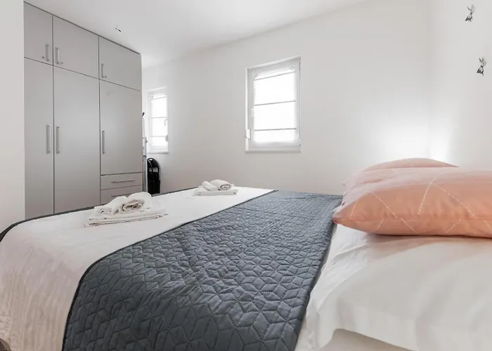 Apartment Theo Seaview *