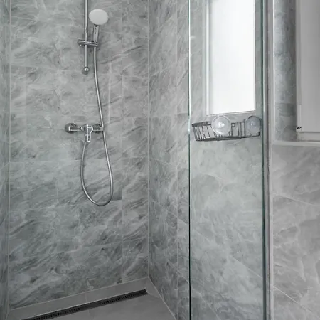 Theo Seaview Apartman